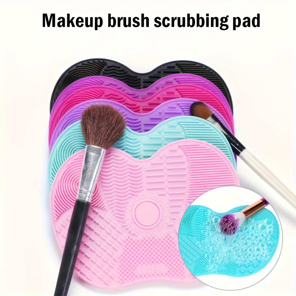 سجادة تنظيف فرش المكياج من الس - مراجعة Makeup Brush Set وسعره