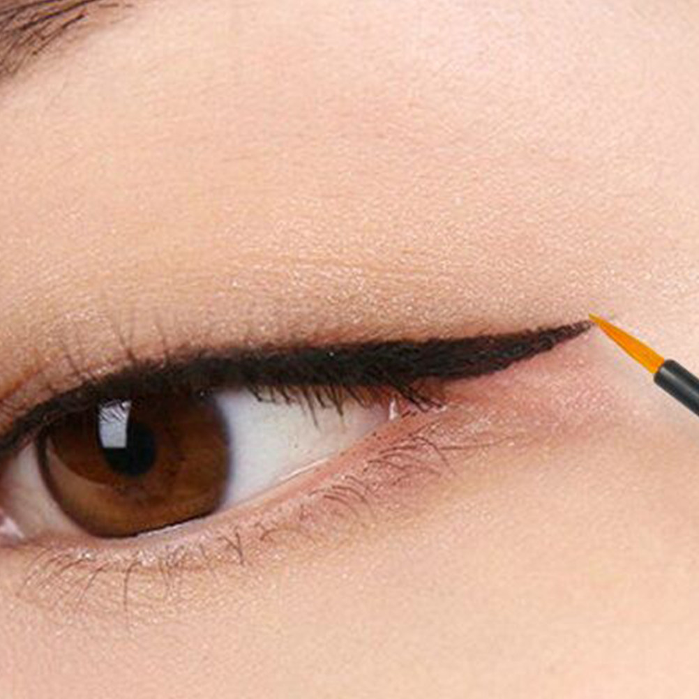 100 قطعة من فرش الأيلاينر القا - مراجعة Makeup Brush Set وسعره