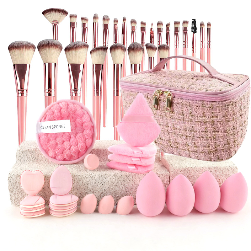 مجموعة فرش مكياج أنيقة بتصميم  - مراجعة Makeup Brush Set وسعره