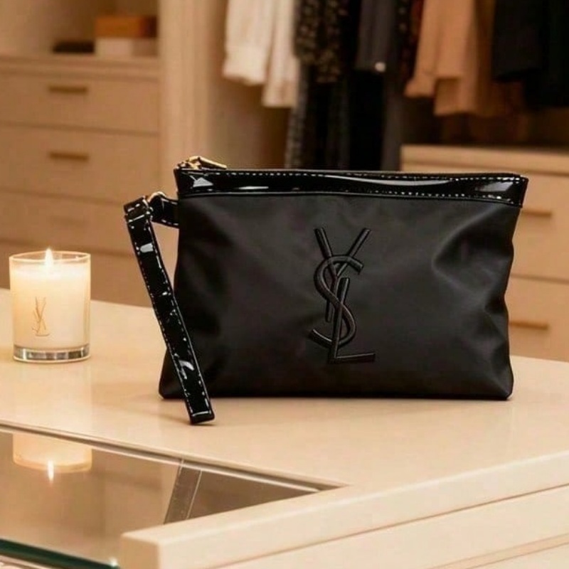 حقيبة مستحضرات التجميل الكلاسي - مراجعة Ysl Beauty Makeup وسعره