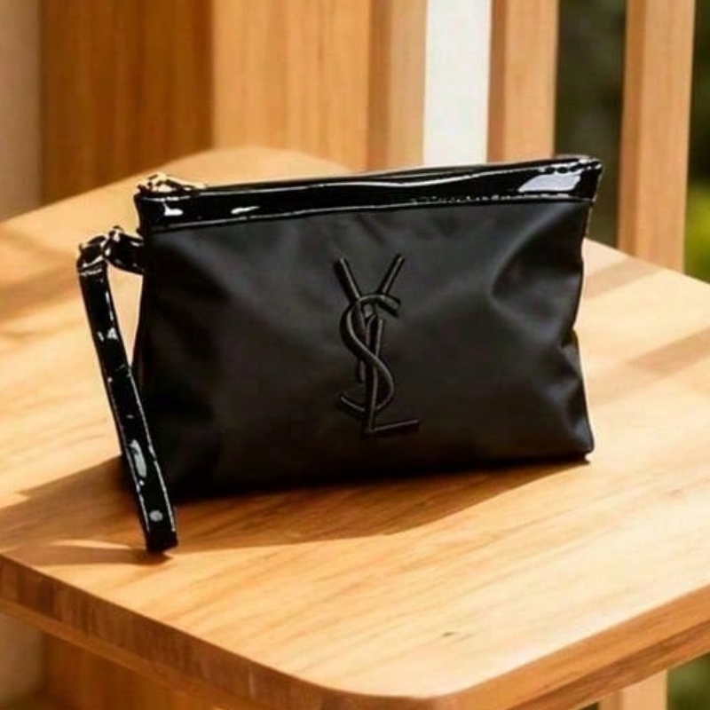 حقيبة مستحضرات التجميل الكلاسي - مراجعة Ysl Beauty Makeup وسعره