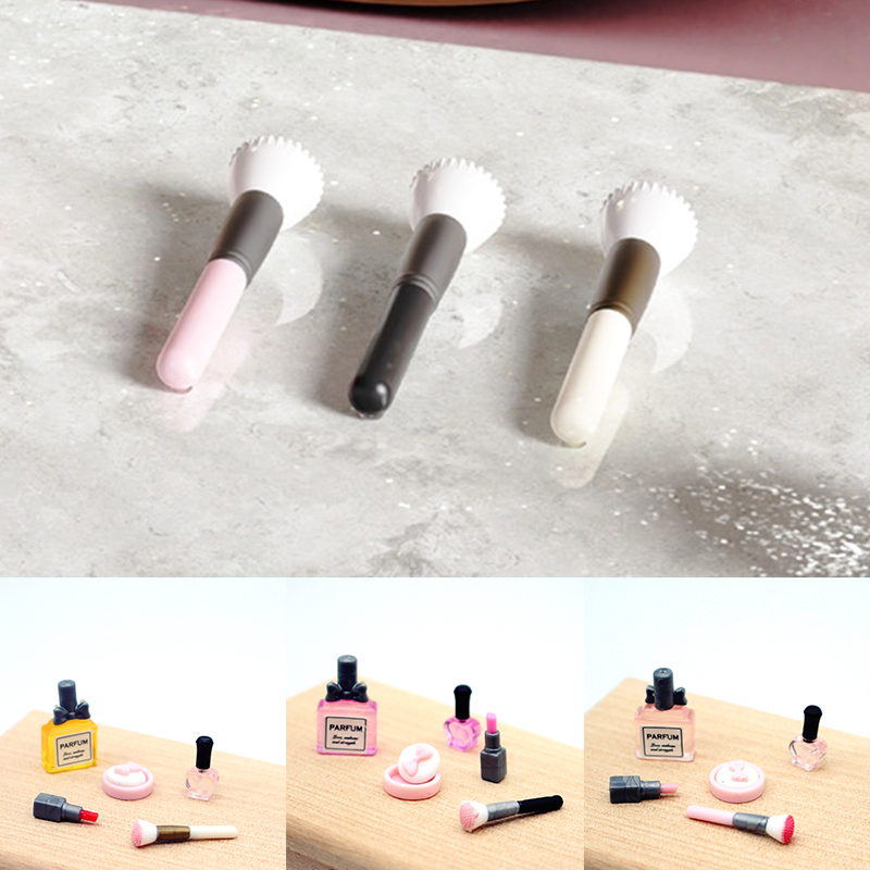 مجموعة واحدة من إكسسوارات ديكو - مراجعة Beauty Makeup Lipstick وسعره