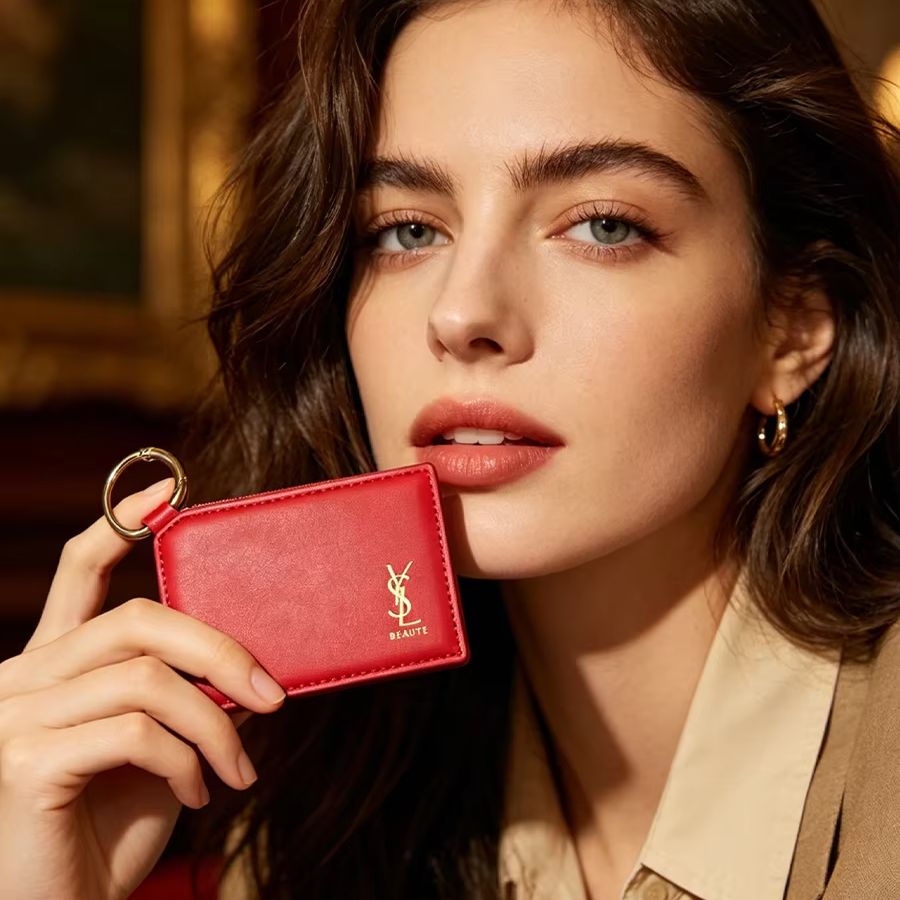 مرآة مكياج صغيرة مربعة الشكل م - مراجعة Ysl Beauty Makeup وسعره