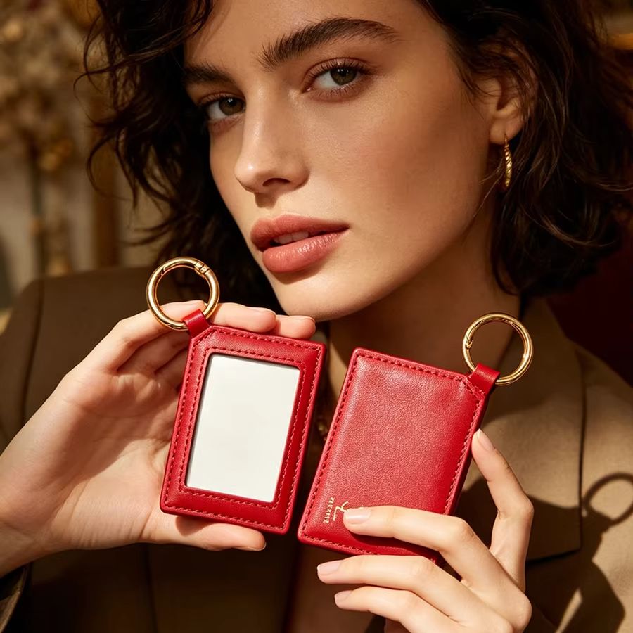مرآة مكياج صغيرة مربعة الشكل م - مراجعة Ysl Beauty Makeup وسعره