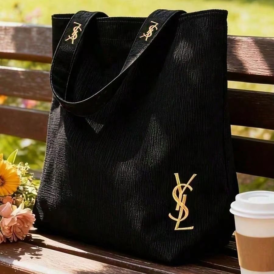 حقيبة ييف سان لوران YSL الفاخر - مراجعة Ysl Beauty Makeup وسعره