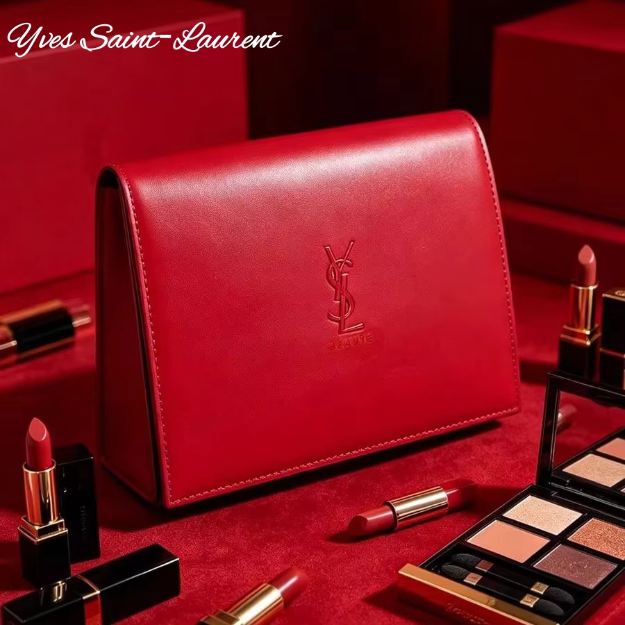 حقيبة مستحضرات تجميل من الجلد  - مراجعة Ysl Beauty Makeup وسعره