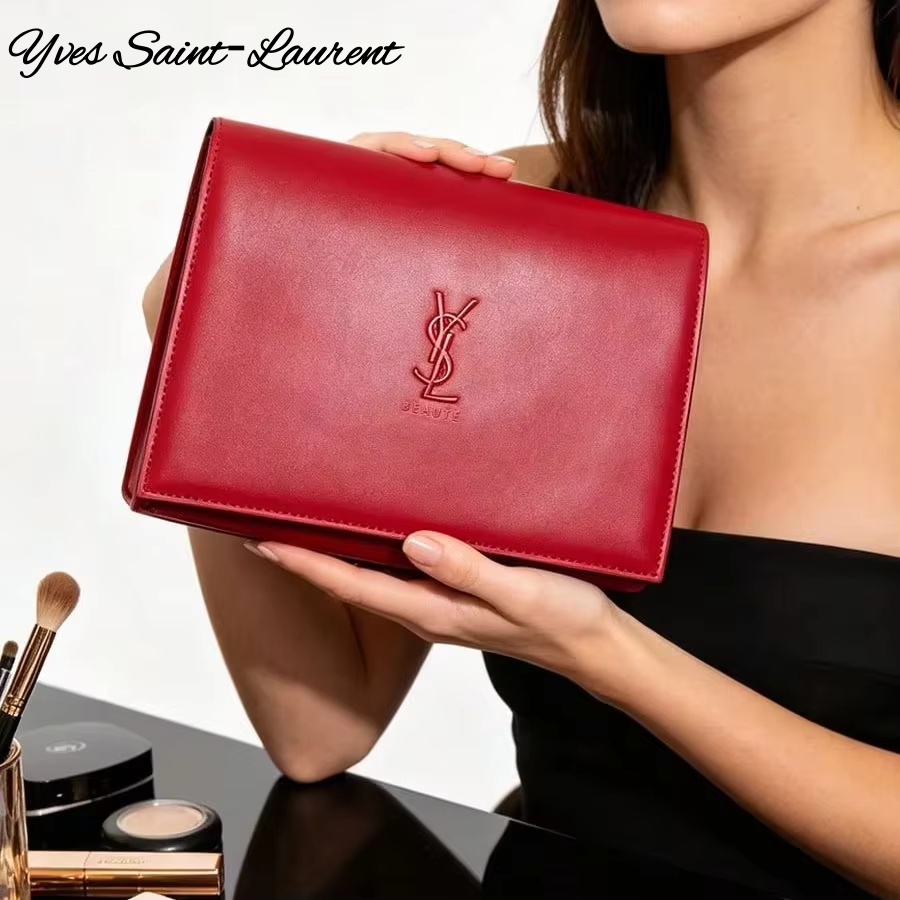 حقيبة مستحضرات تجميل من الجلد  - مراجعة Ysl Beauty Makeup وسعره